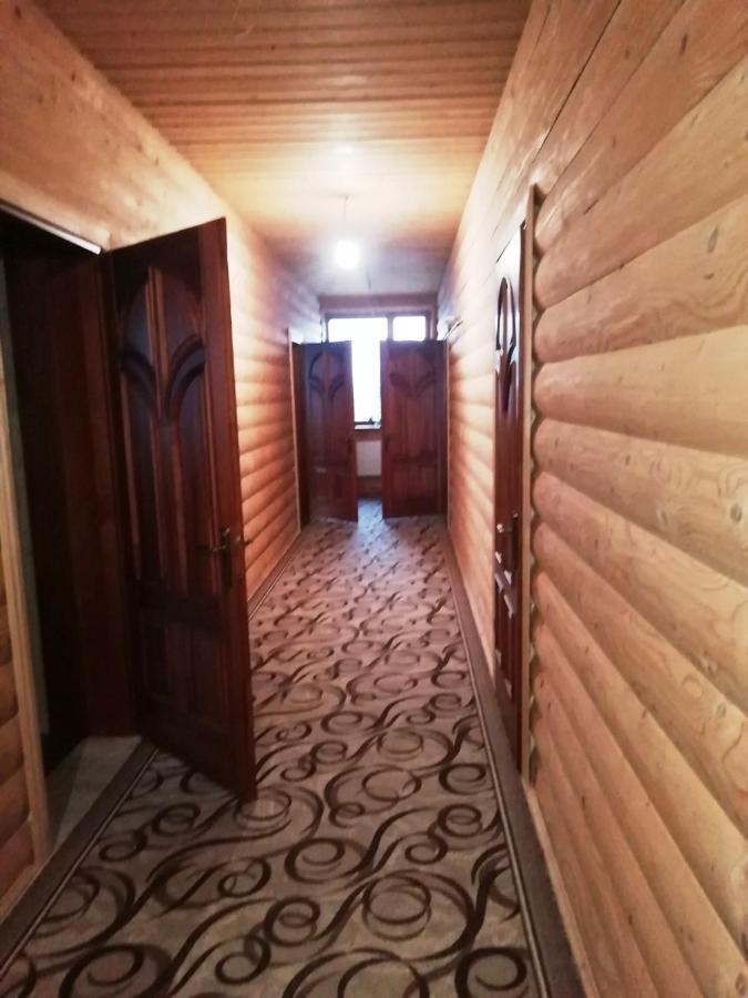 Старе Подвір'Я Verkhovyna Exterior photo